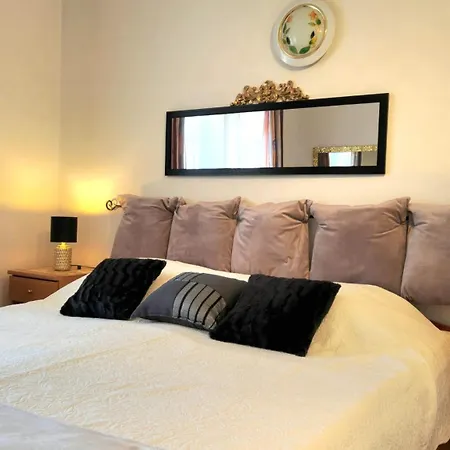 Avalena Rooms