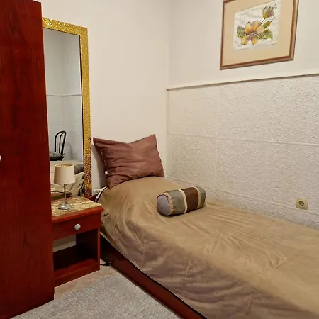 Art Depandansa بيت ضيافة زادار