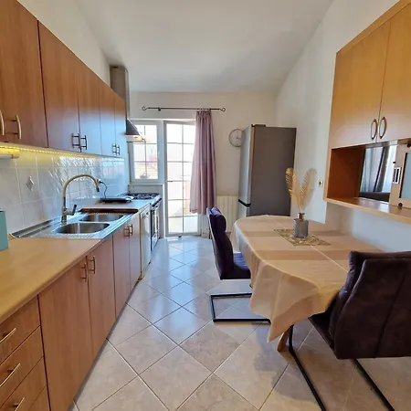 بيت ضيافة Art Depandansa 3*