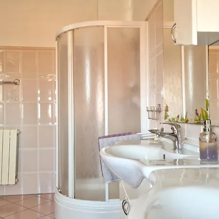 Art Depandansa بيت ضيافة