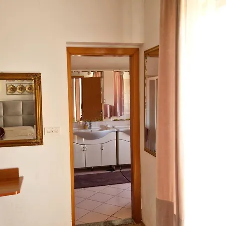 Avalena Rooms