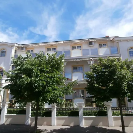 بيت ضيافة Art Depandansa