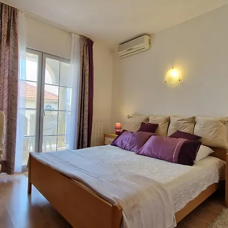 Avalena Rooms