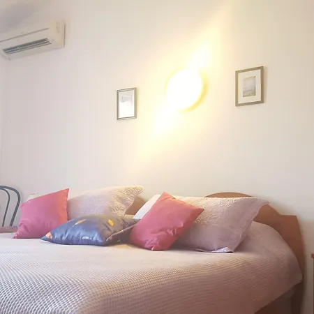 Avalena Rooms